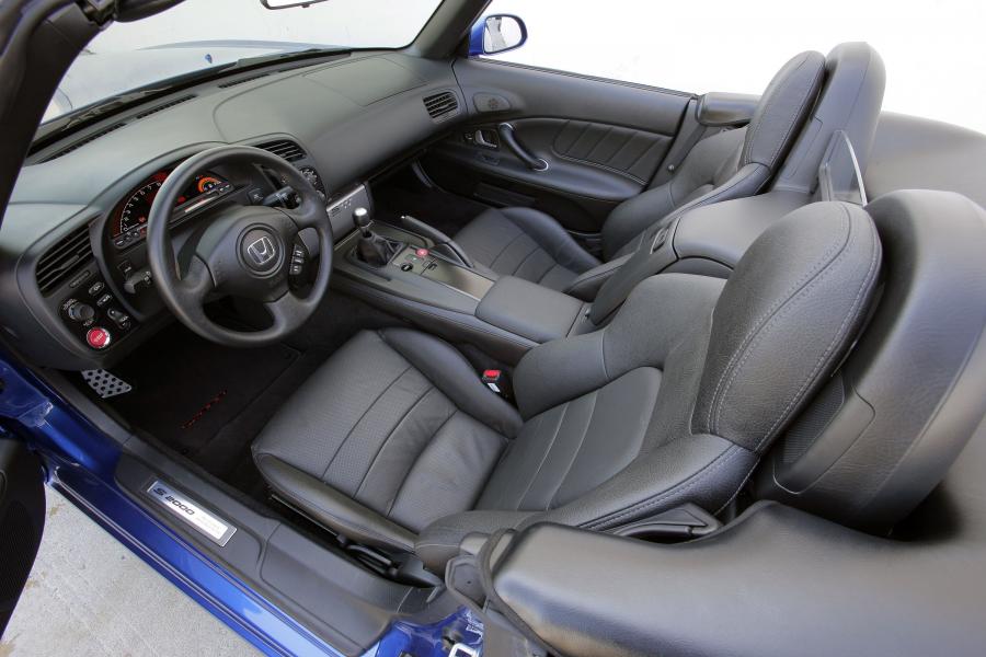  Honda S2000 2004 года  (фото 23 из 89)
